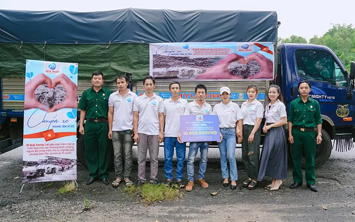 Biểu tượng email với phong bì mở, thể hiện kênh liên hệ qua thư điện tử của KO66 Casino.